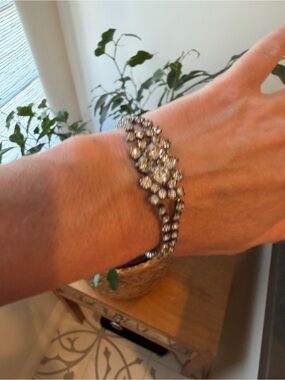 Vintage Silver-Tone Rhinestone Floral Bracelet